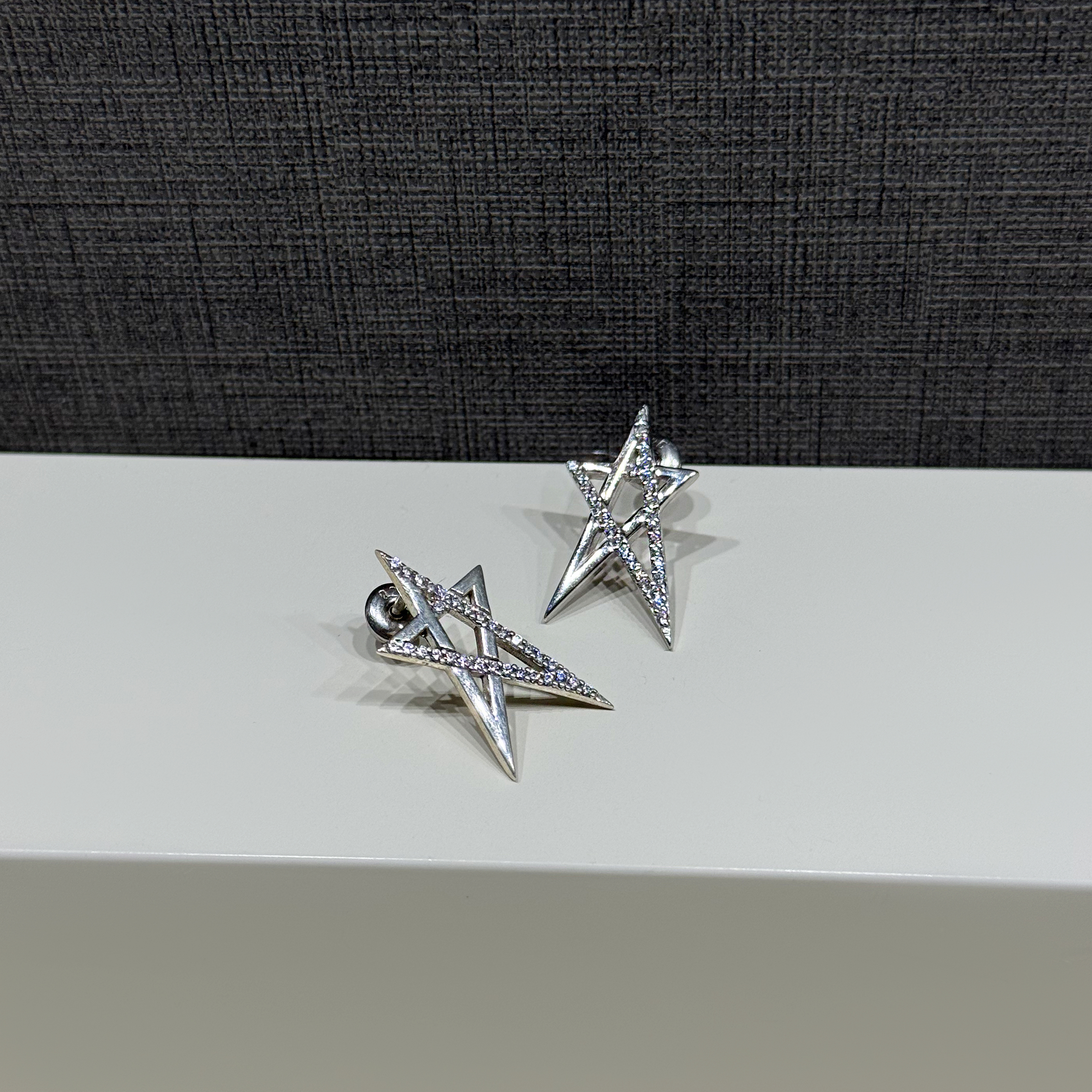 925 Sterling Silver Swarovski Zircon Hoop Earrings - (R-0102)