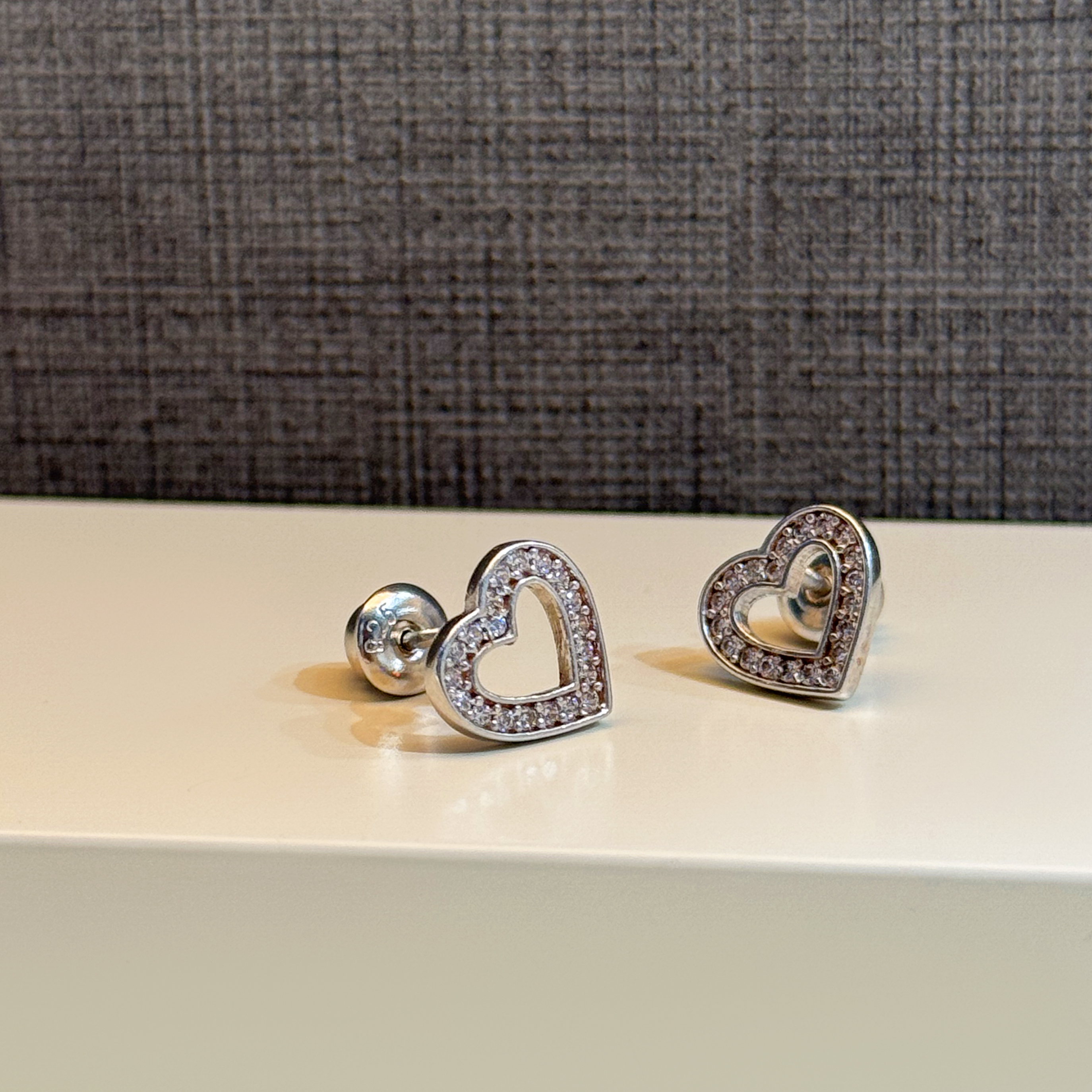 925 Sterling Silver Swarovski Zircon Hoop Earrings - (R-0107)