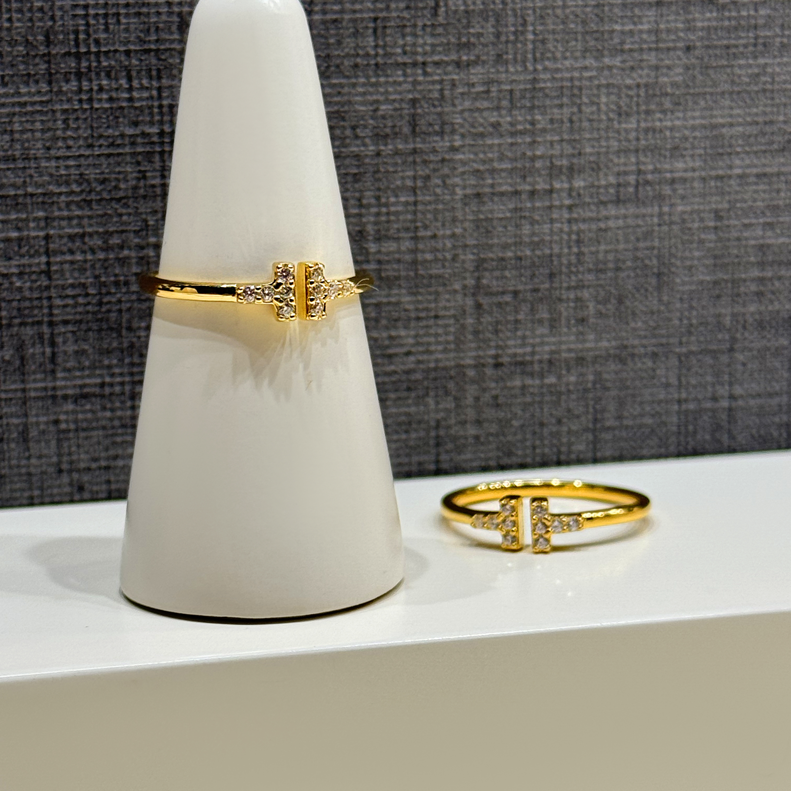 925 sterling silver ring, Turkish made - (R-0182)