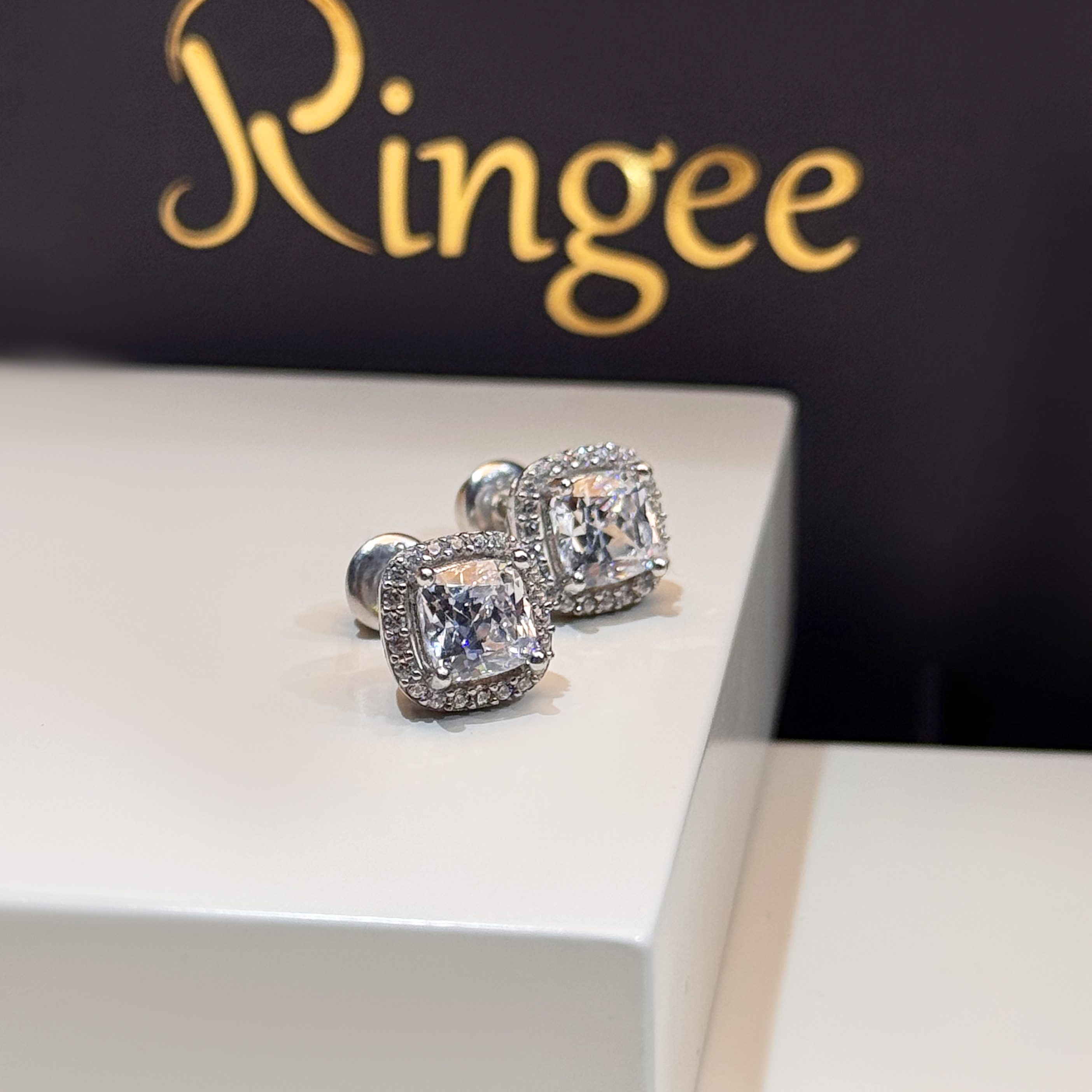 Silver earrings with Swarovski zirconia, 925 sterling silver - (R-0245)