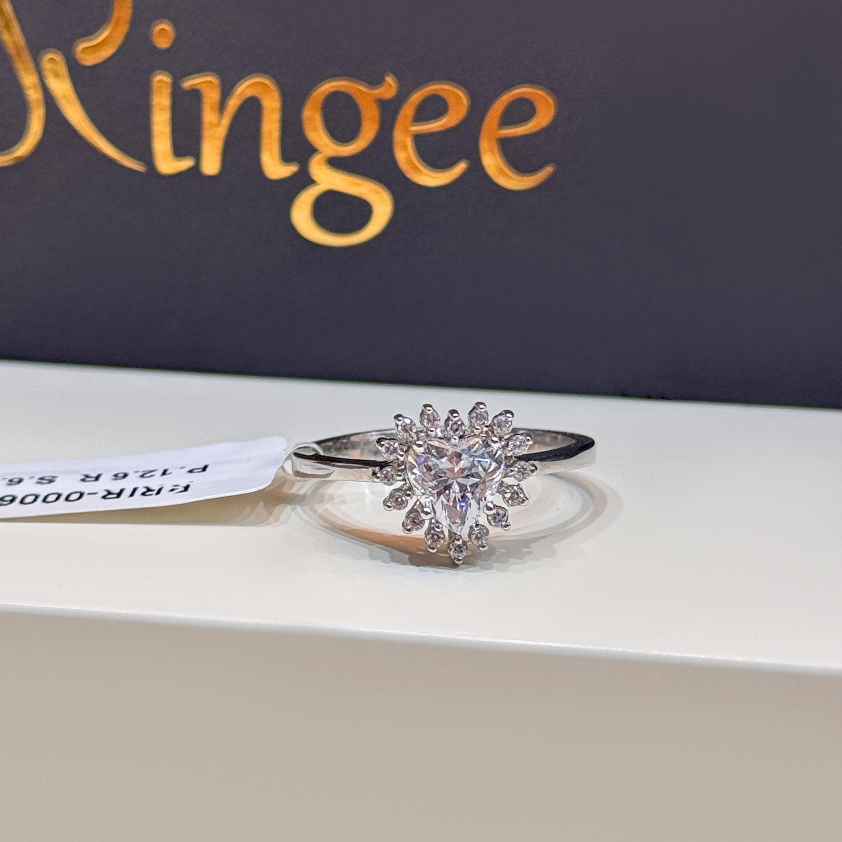 925 sterling silver ring with Swarovski zircon - (R-0266)