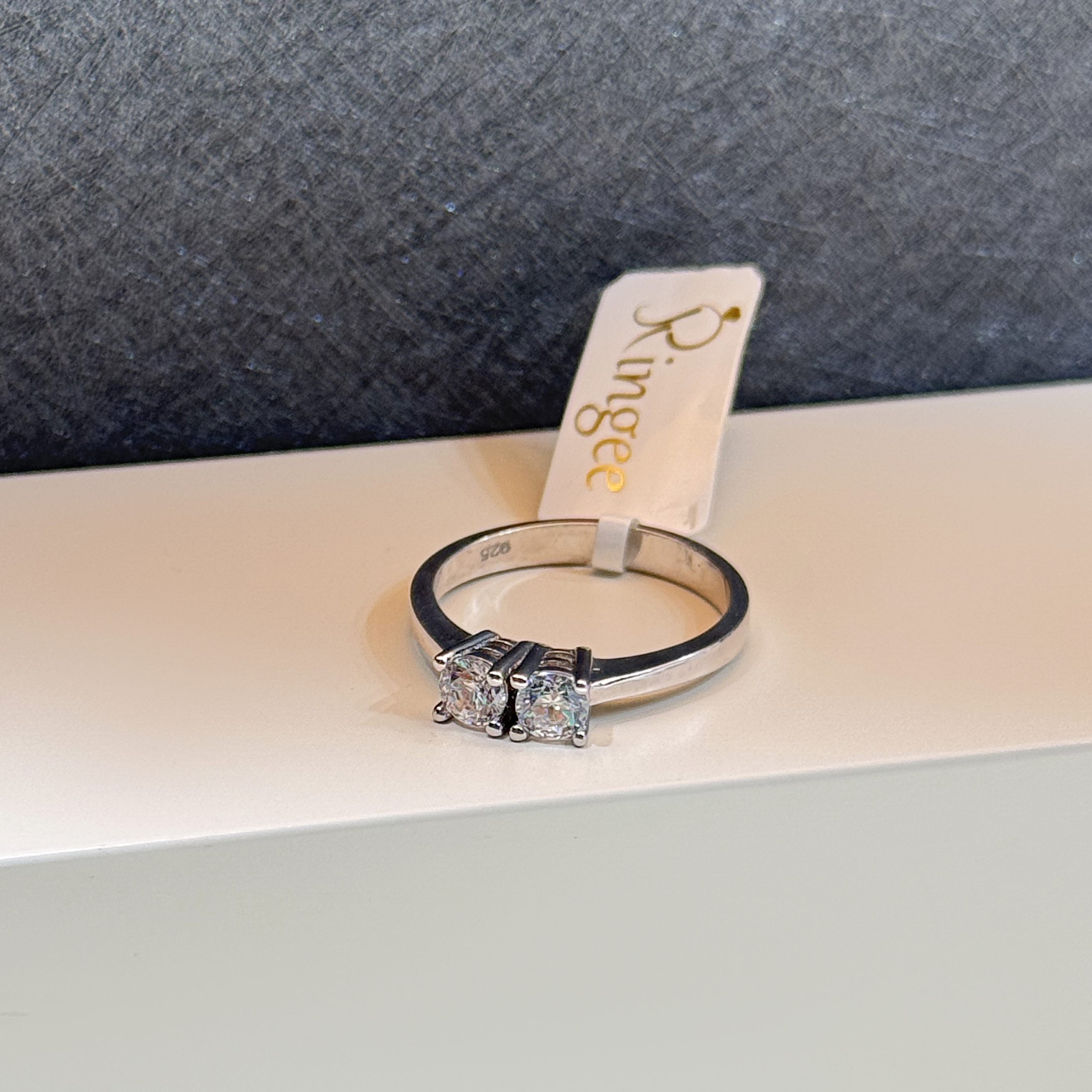 925 Sterling Silver Ring with Swarovski Zircon - (R-0044)