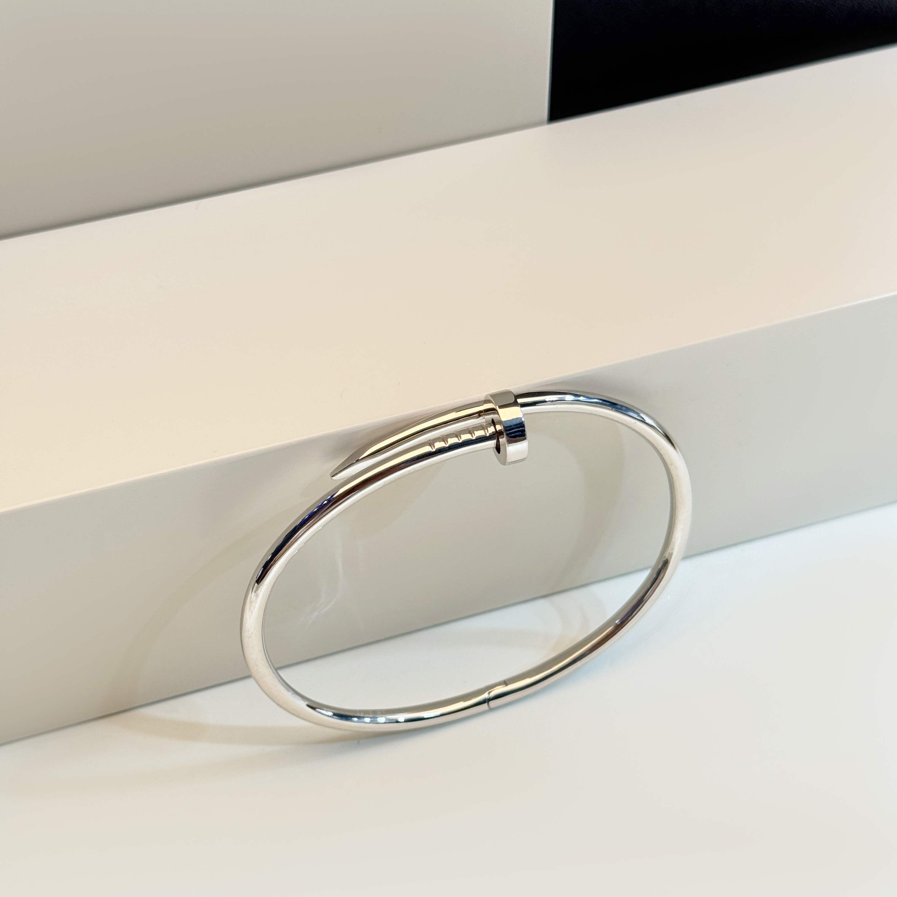 925 silver Cartier bracelet - (R-0053) 925 silver Cartier bracelet - (R-0053)