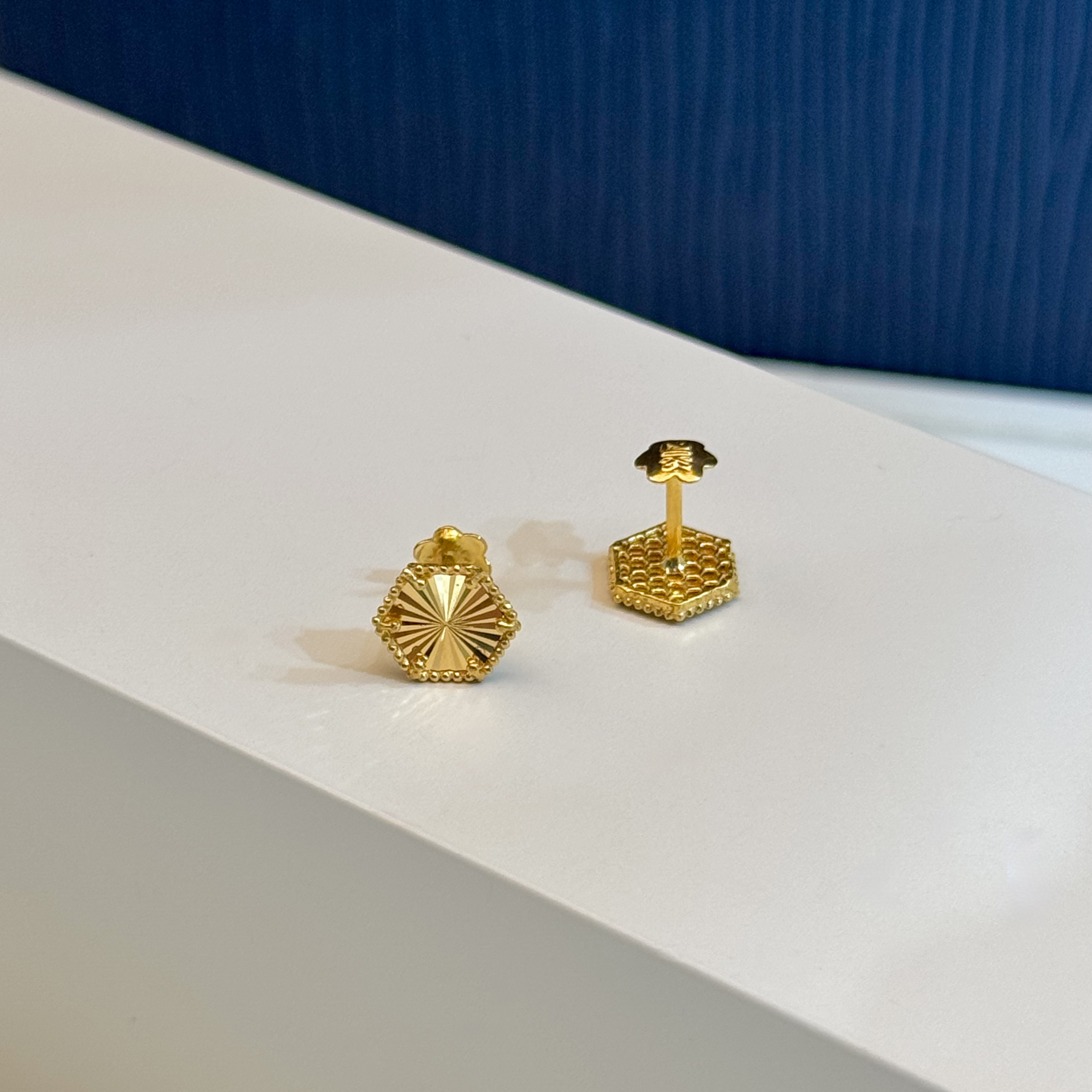 21 karat gold ring for children, made in Turkey - (S-0032) 21 karat gold ring for children, made in Turkey - (S-0032)