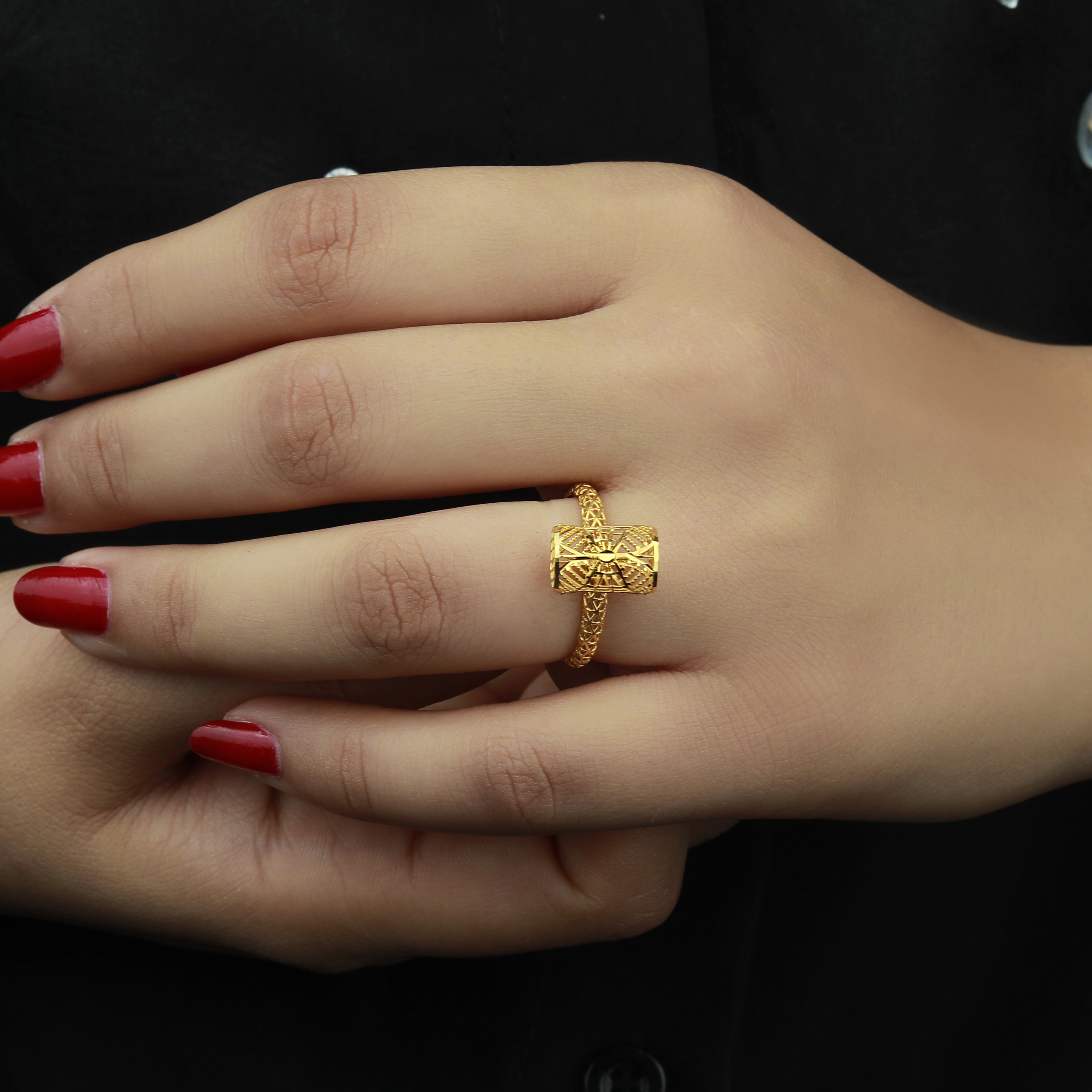 21-karat gold ring, Turkish made - (S-0077)